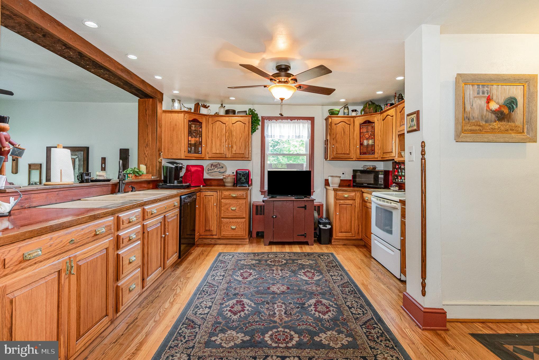 4631 Nursery Road Dover, PA 17315 - Photo 8 of 35 Gallery Image 8