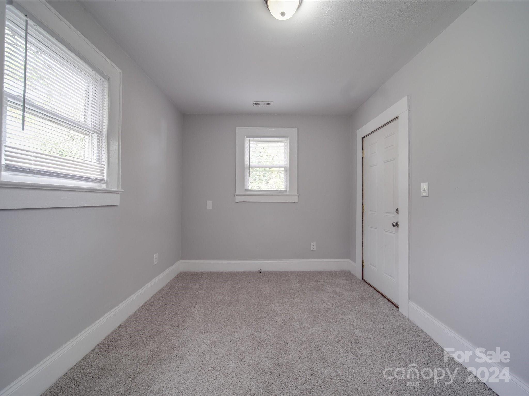 373-375 Spring Street Southwest Concord, NC 28025 - Photo 17 of 48 Gallery Image 17