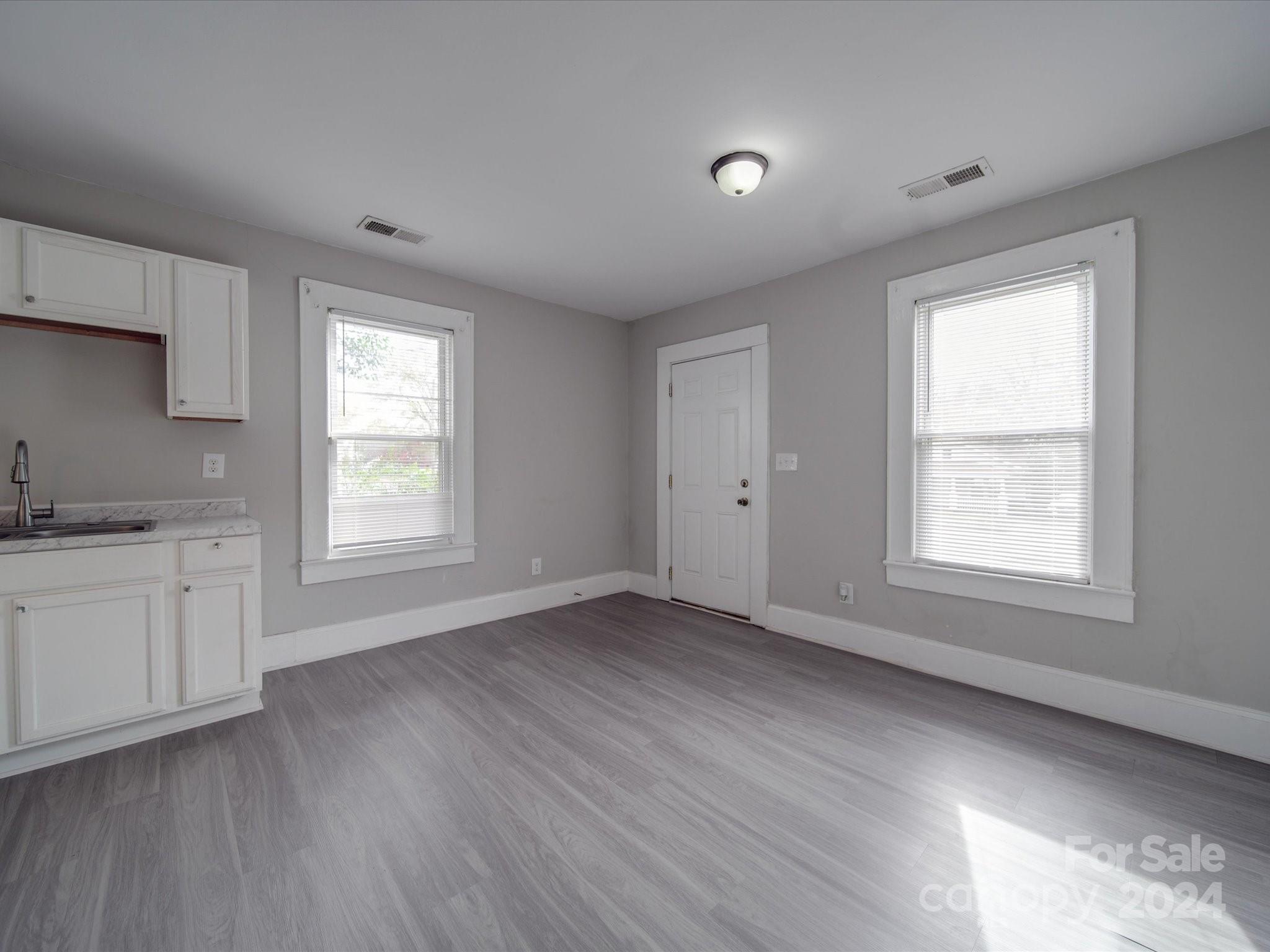 373-375 Spring Street Southwest Concord, NC 28025 - Photo 25 of 48 Gallery Image 25