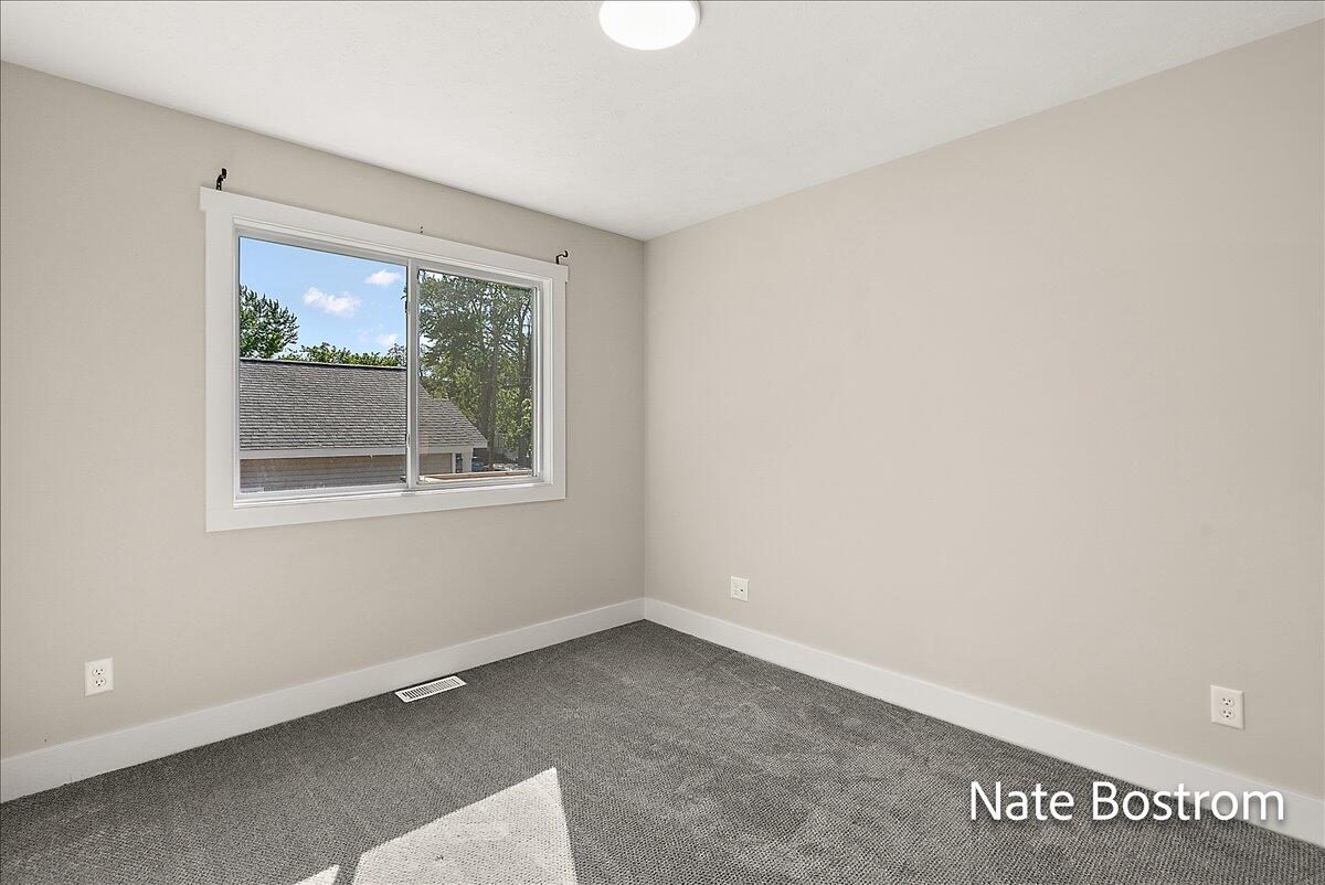 1271 Spring Street Muskegon, MI 49442 - Photo 21 of 31 50-1271 Spring St WM-21