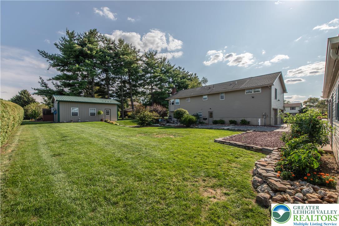 704 Concord Road Nazareth, PA 18064 - Photo 4 of 47 Gallery Image 4