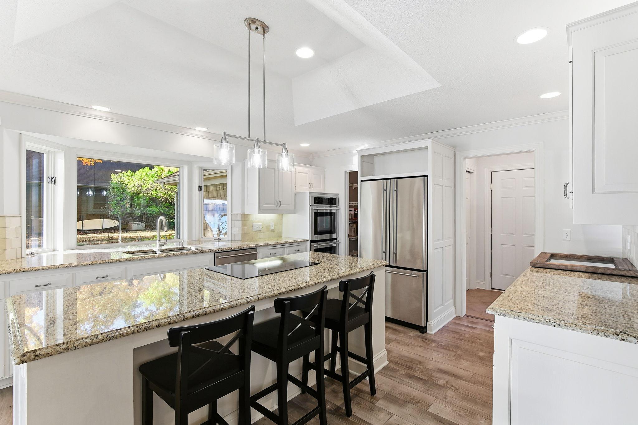 2648 Casco Point Road Wayzata, MN 55391 - Photo 14 of 55