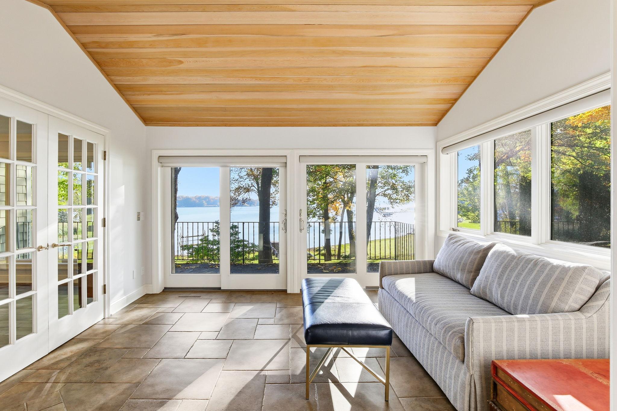 2648 Casco Point Road Wayzata, MN 55391 - Photo 18 of 55