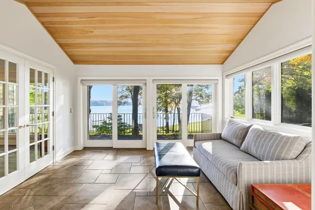 $8,000 | 2648 Casco Point Road, Orono, MN 55391