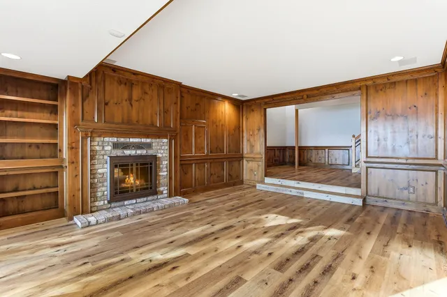 $8,000 | 2648 Casco Point Road, Orono, MN 55391