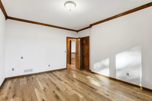 $8,000 | 2648 Casco Point Road, Wayzata, MN 55391