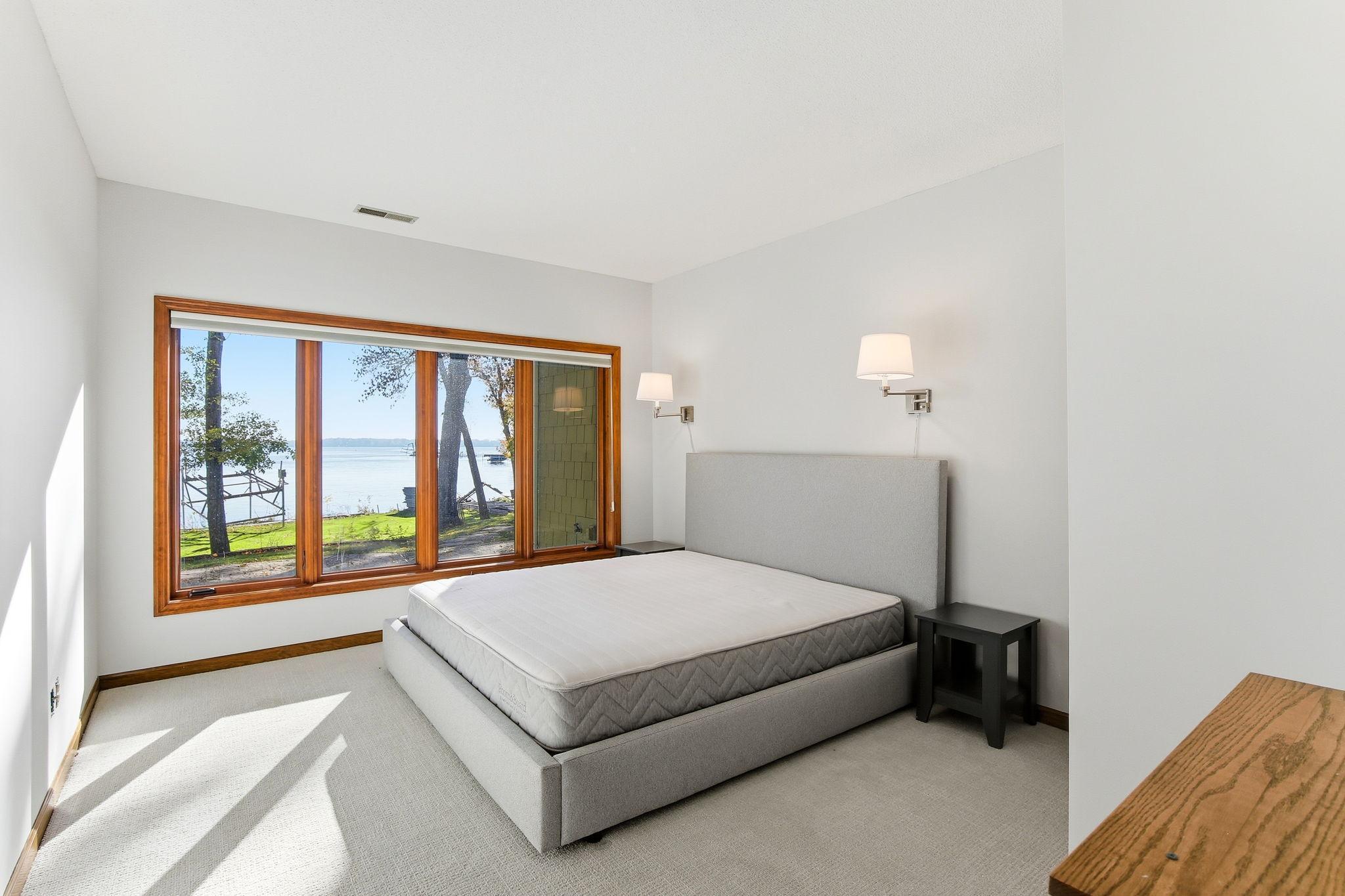 2648 Casco Point Road Wayzata, MN 55391 - Photo 37 of 55