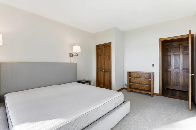 $8,000 | 2648 Casco Point Road, Orono, MN 55391