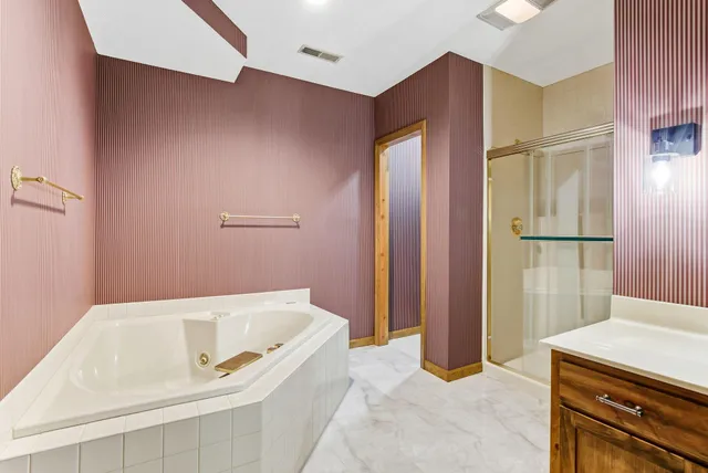 $8,000 | 2648 Casco Point Road, Orono, MN 55391