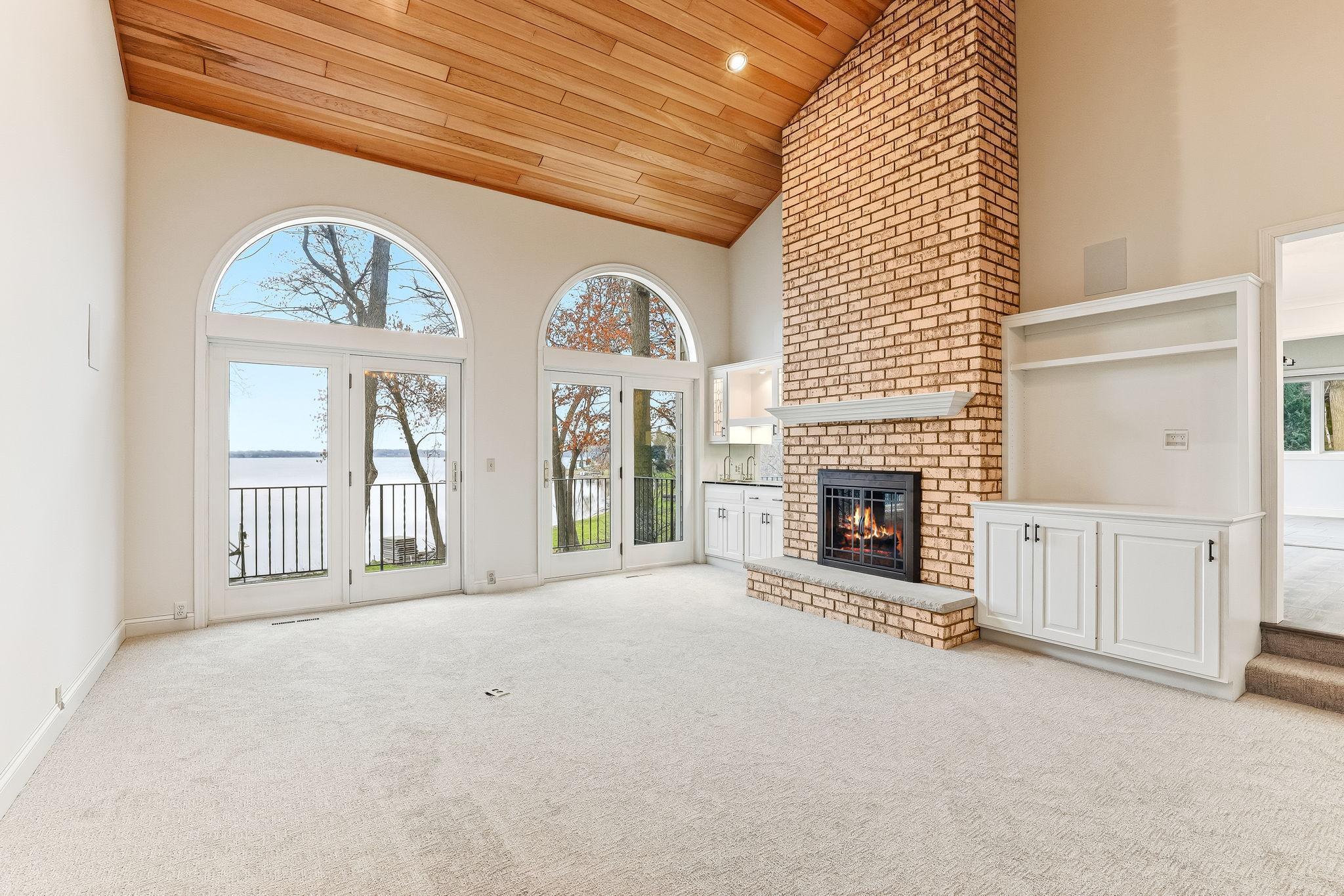 2648 Casco Point Road Wayzata, MN 55391 - Photo 6 of 55