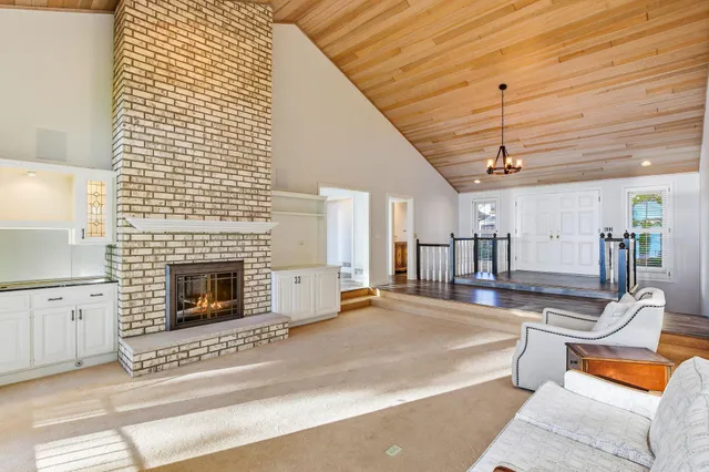 $8,000 | 2648 Casco Point Road, Orono, MN 55391