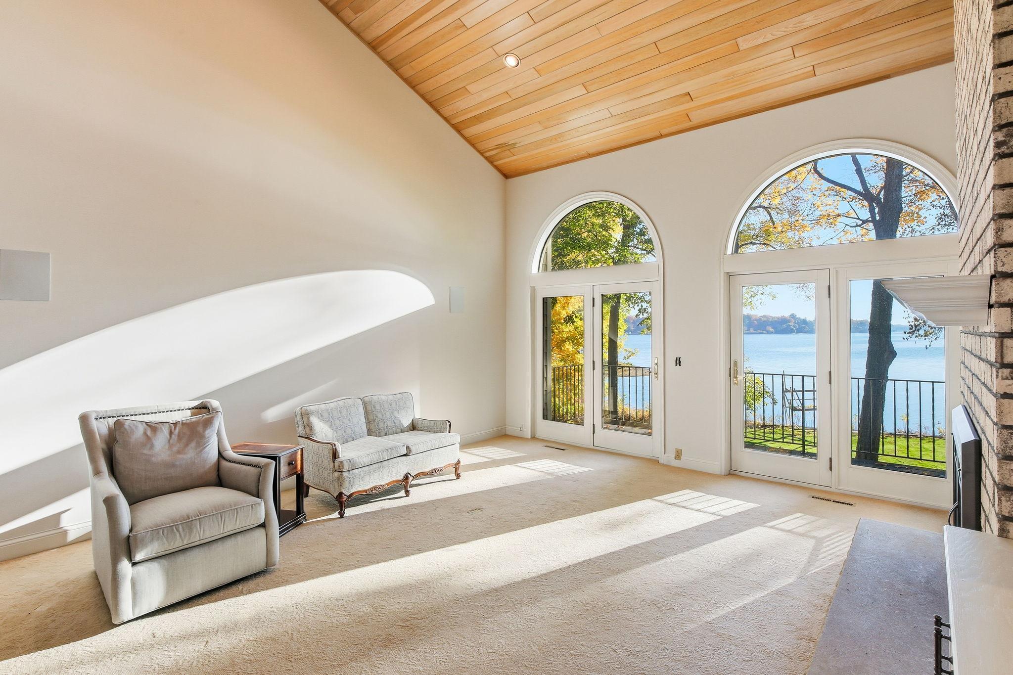 2648 Casco Point Road Wayzata, MN 55391 - Photo 9 of 55