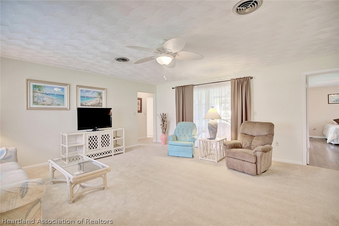105 Lakeside Road Sebring, FL 33870 - Photo 6 of 26 Gallery Image 6