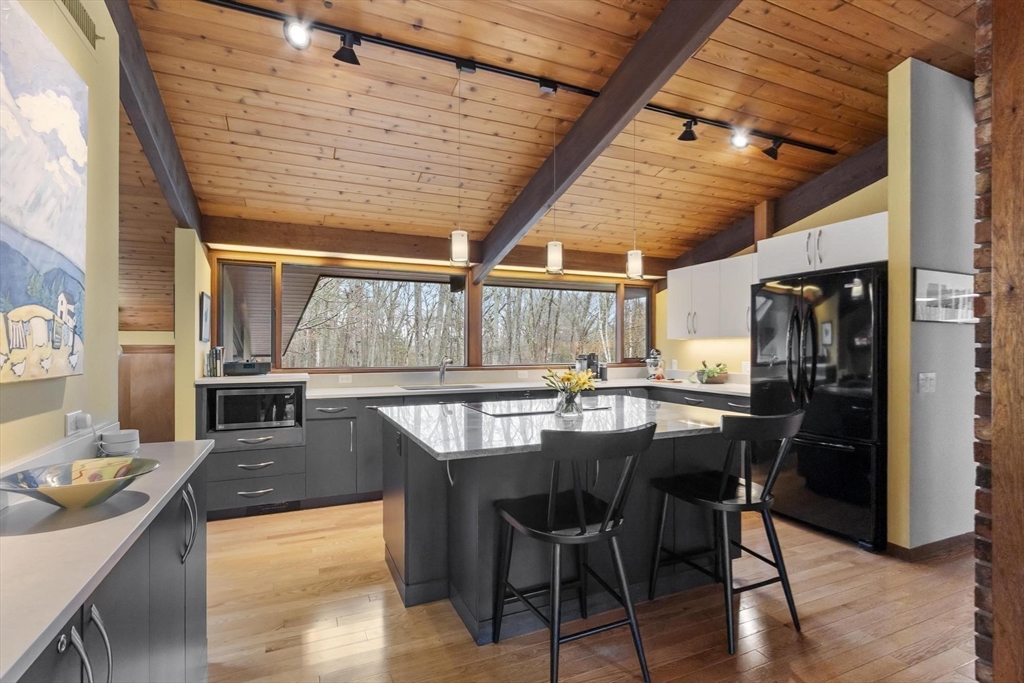 1030 Sudbury Road Concord, MA 01742 - Photo 12 of 38