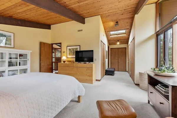 $1,585,000 | 1030 Sudbury Road, Concord, MA 01742