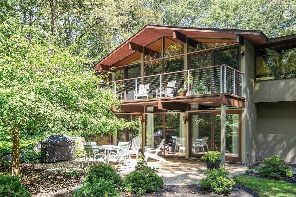 1030 Sudbury Road Concord, MA 01742 - Photo 33 of 38