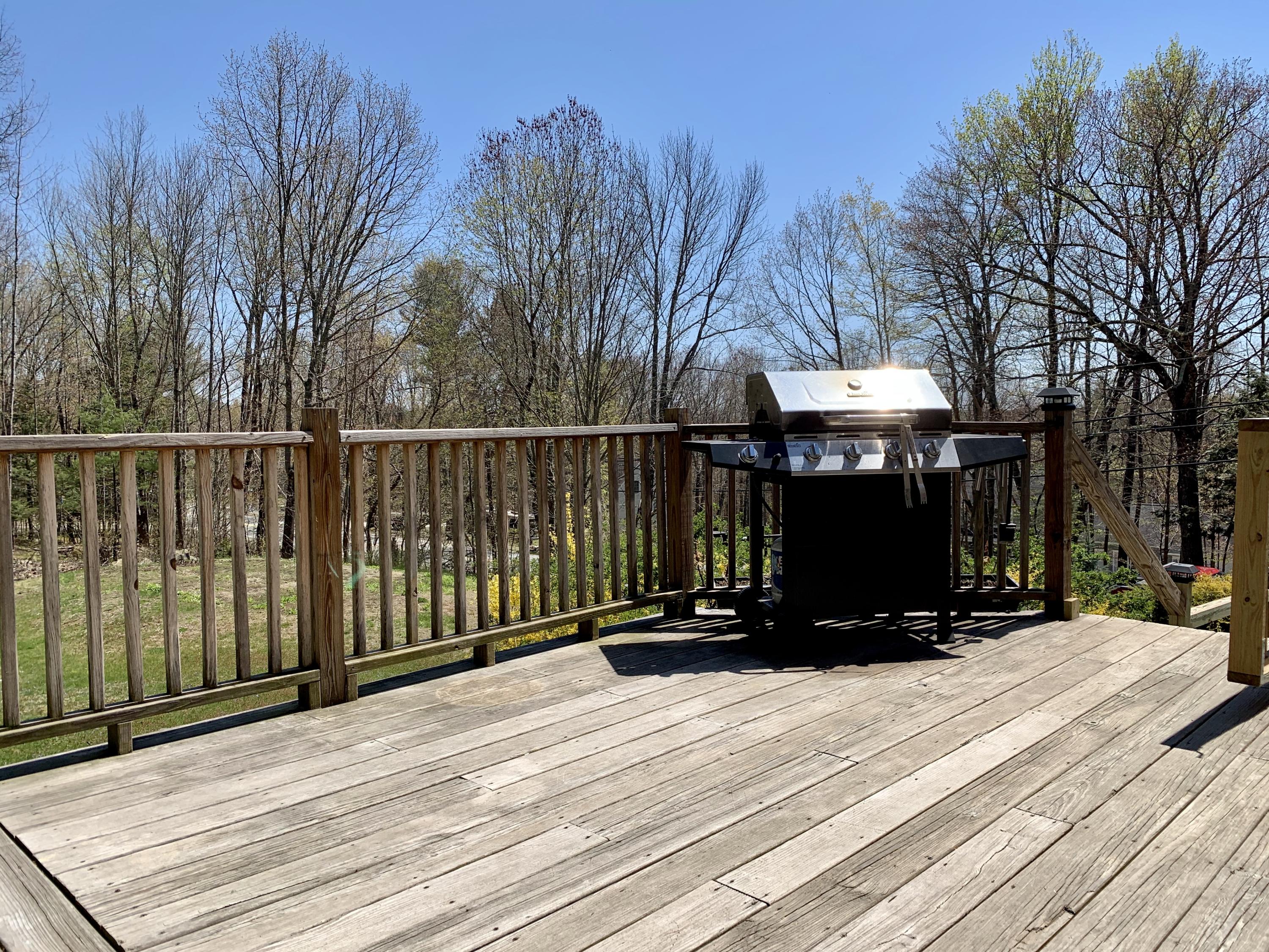 71 Falmouth Road Windham, ME 04062 - Photo 5 of 19 IMG_7946