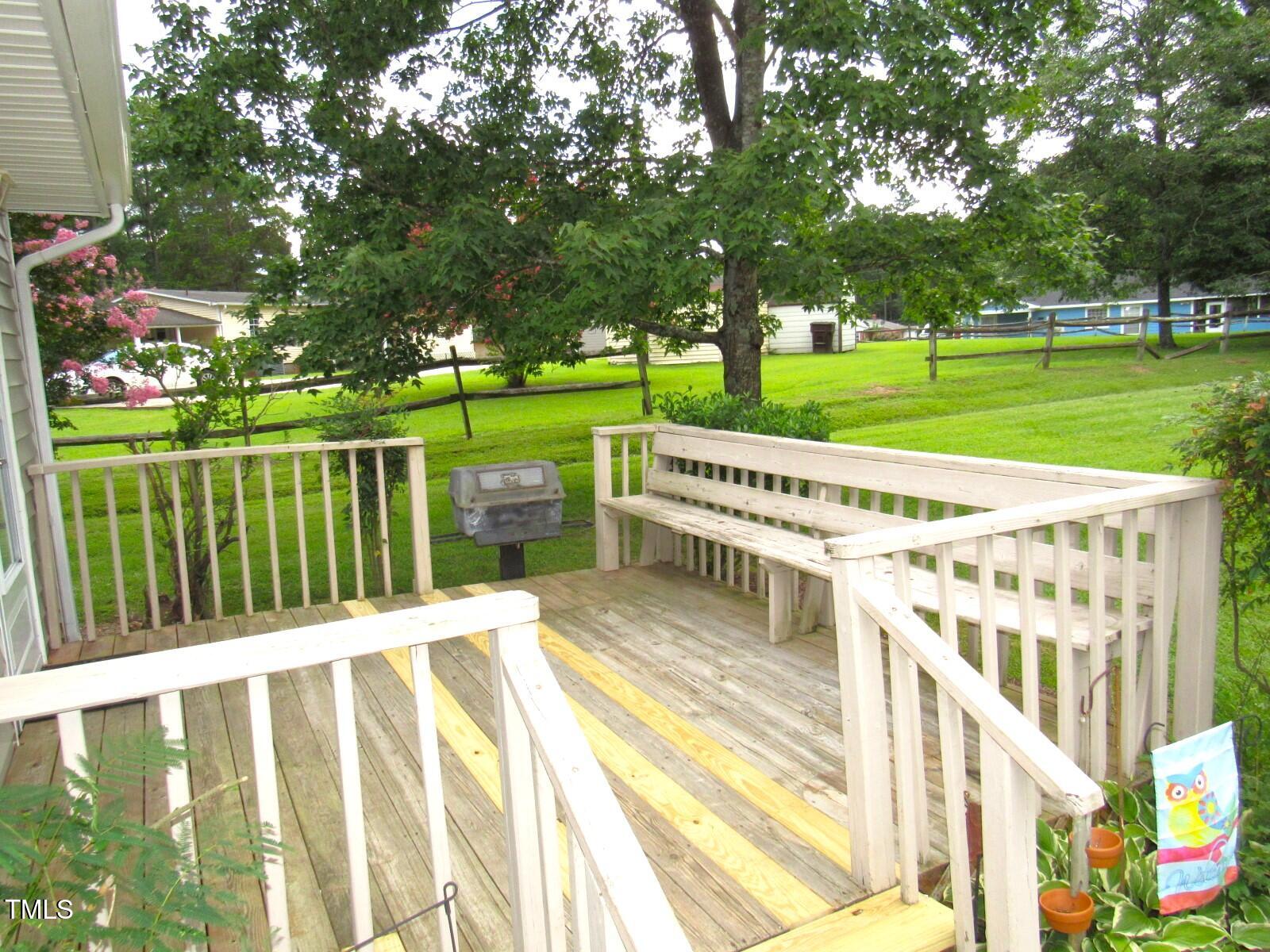 407 Chandler Road Durham, NC 27703 - Photo 22 of 31 Deck with built-in grill