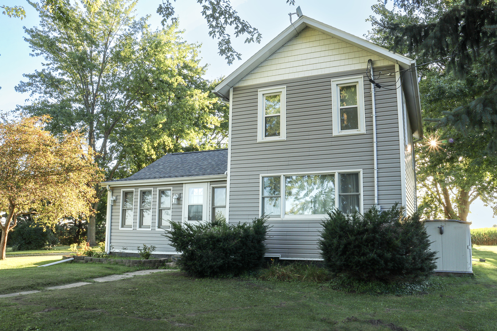 1745 Tampico Road Tampico, IL 61283 - Photo 24 of 35