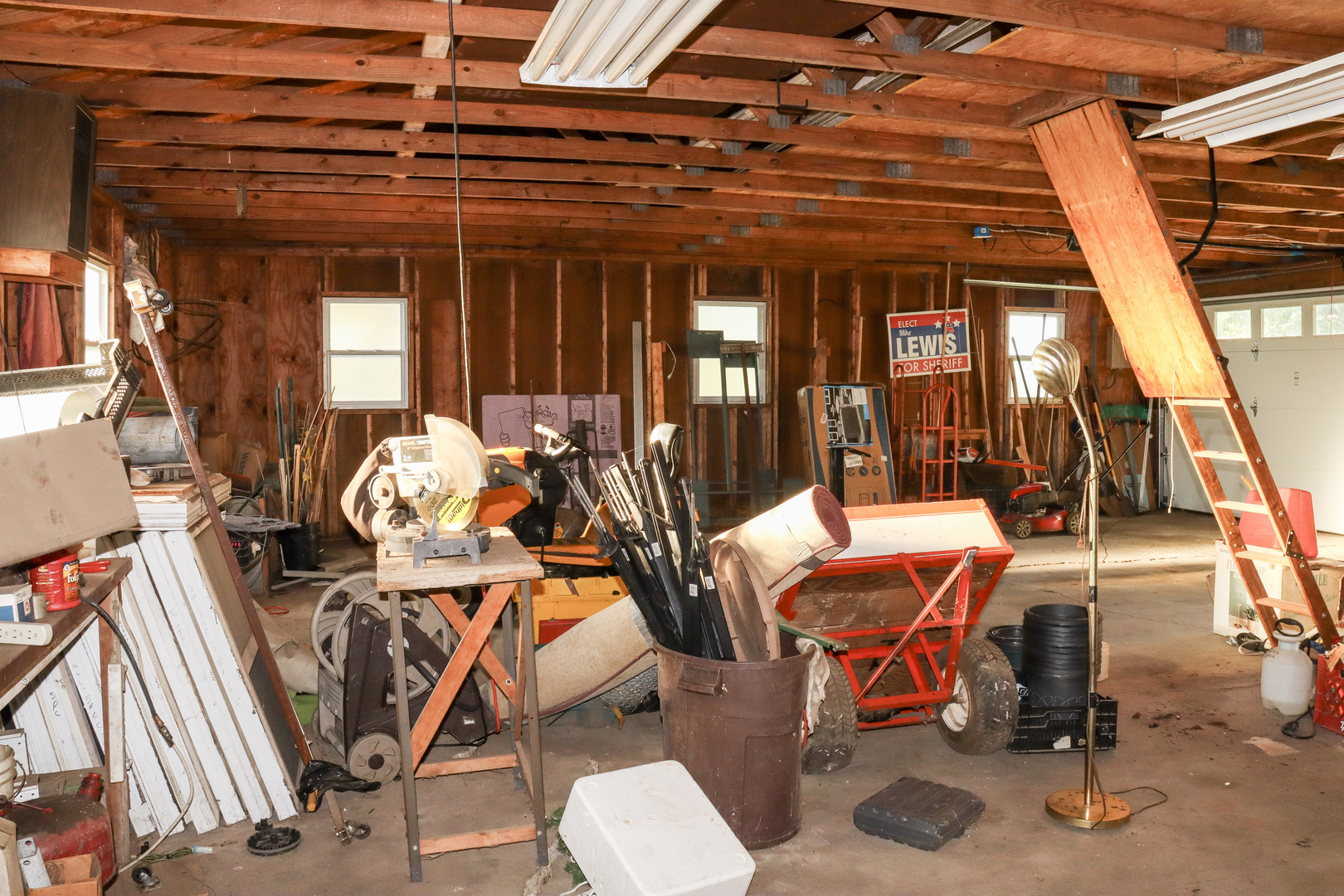 1745 Tampico Road Tampico, IL 61283 - Photo 30 of 35