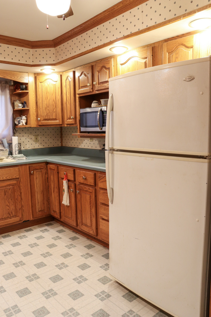 1745 Tampico Road Tampico, IL 61283 - Photo 7 of 35