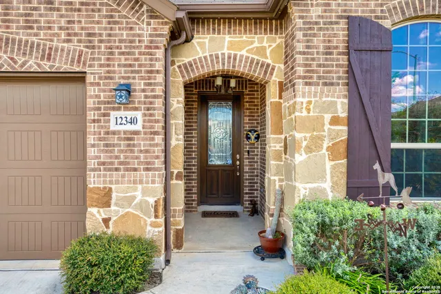 a front view of a building