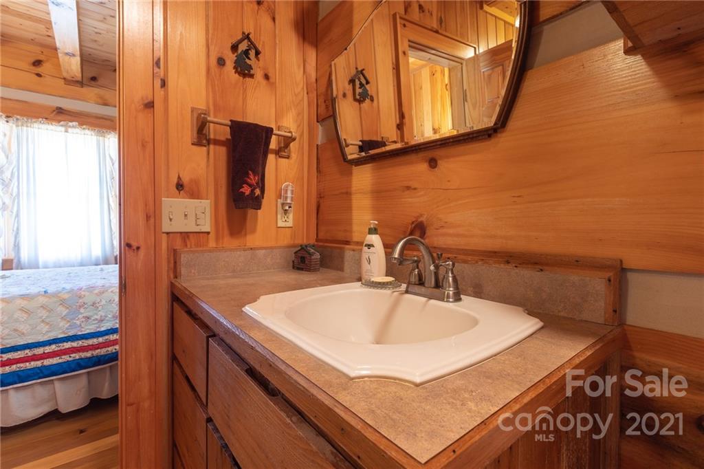 2327 Wesley Creek Road Clyde, NC 28721 - Photo 20 of 29