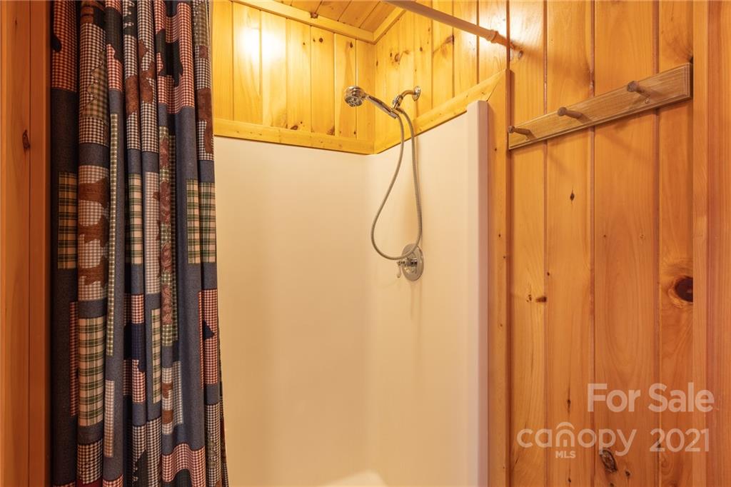 2327 Wesley Creek Road Clyde, NC 28721 - Photo 21 of 29