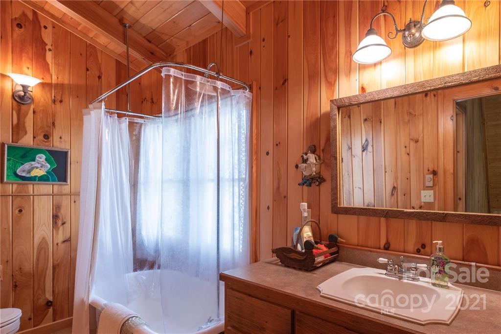 2327 Wesley Creek Road Clyde, NC 28721 - Photo 23 of 29