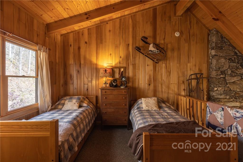 2327 Wesley Creek Road Clyde, NC 28721 - Photo 24 of 29