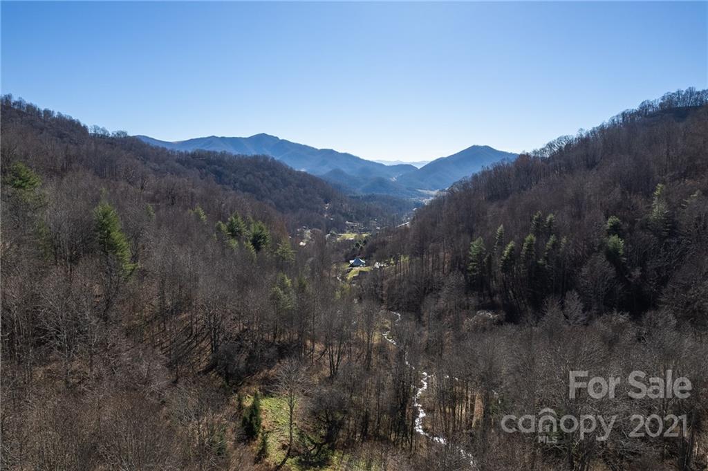 2327 Wesley Creek Road Clyde, NC 28721 - Photo 6 of 29