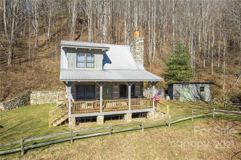 2327 Wesley Creek Road Clyde, NC 28721 - Photo 7 of 29