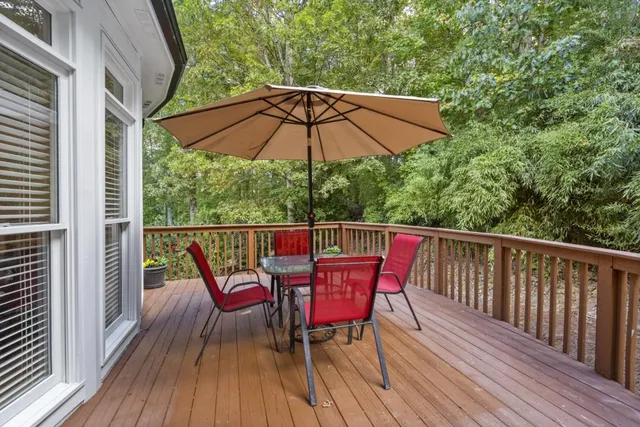 a view of a house with a garden