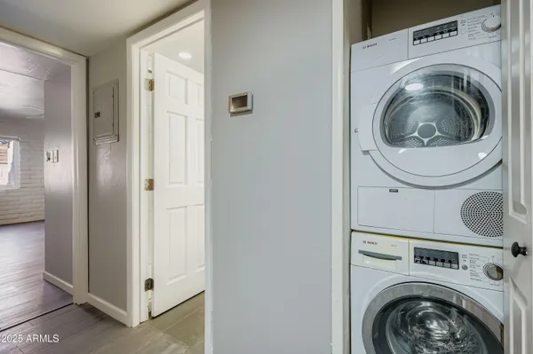 $313,000 | 3002 North 32nd Street, Unit 13, Phoenix, AZ 85018