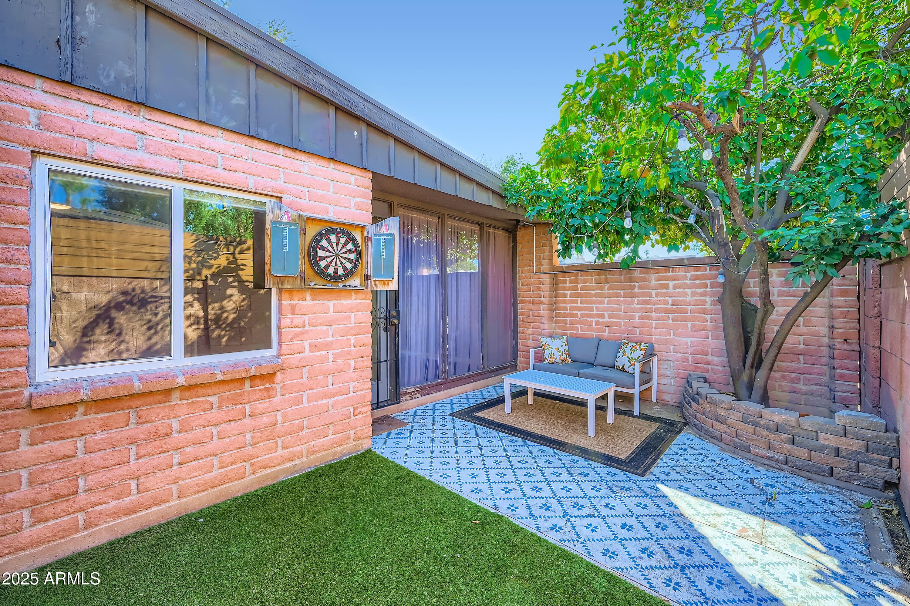 3002 North 32nd Street, Unit 13 Phoenix, AZ 85018 - Photo 8 of 26 Backyard