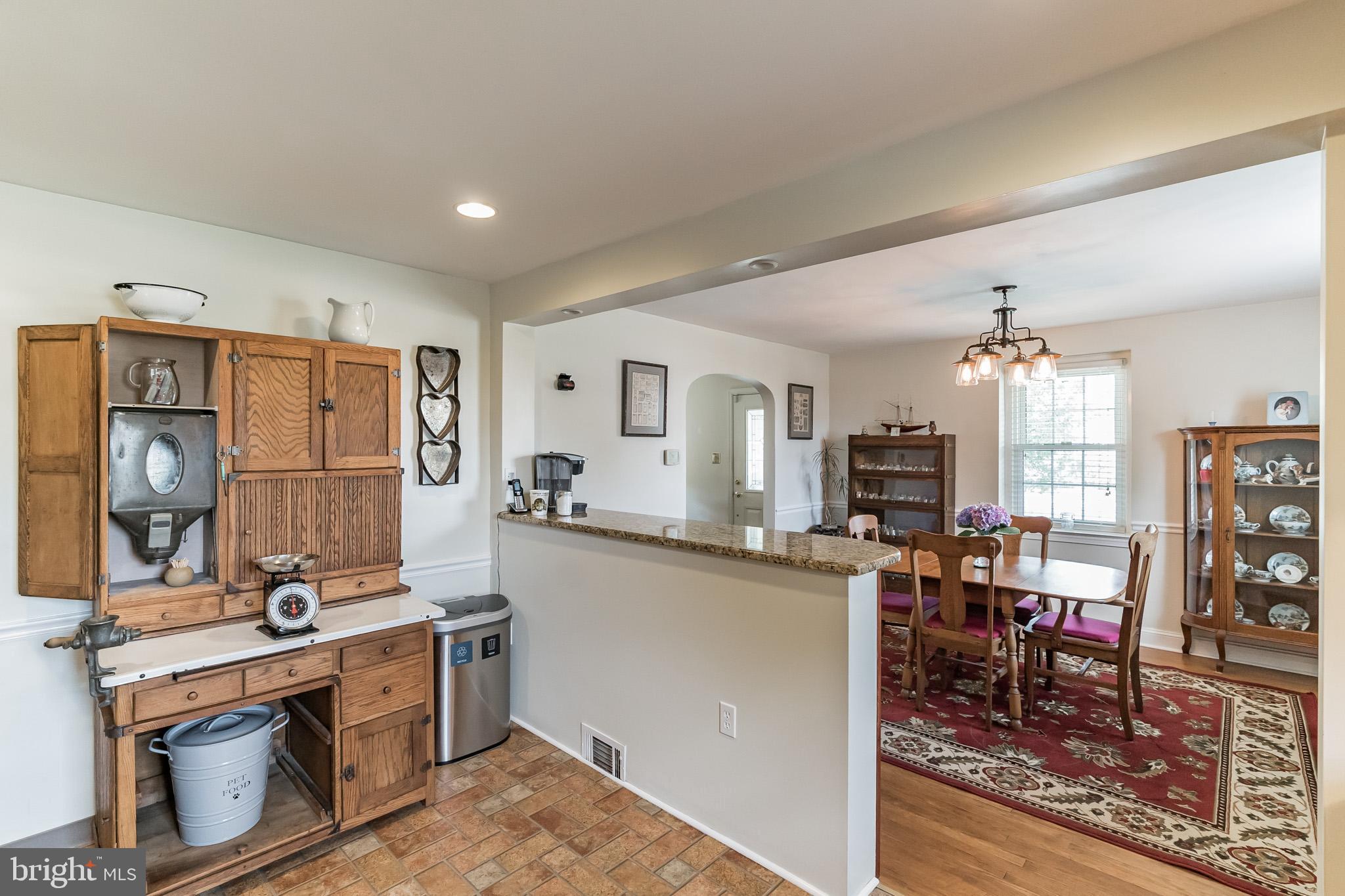 927 Sara Drive Springfield, PA 19064 - Photo 22 of 44