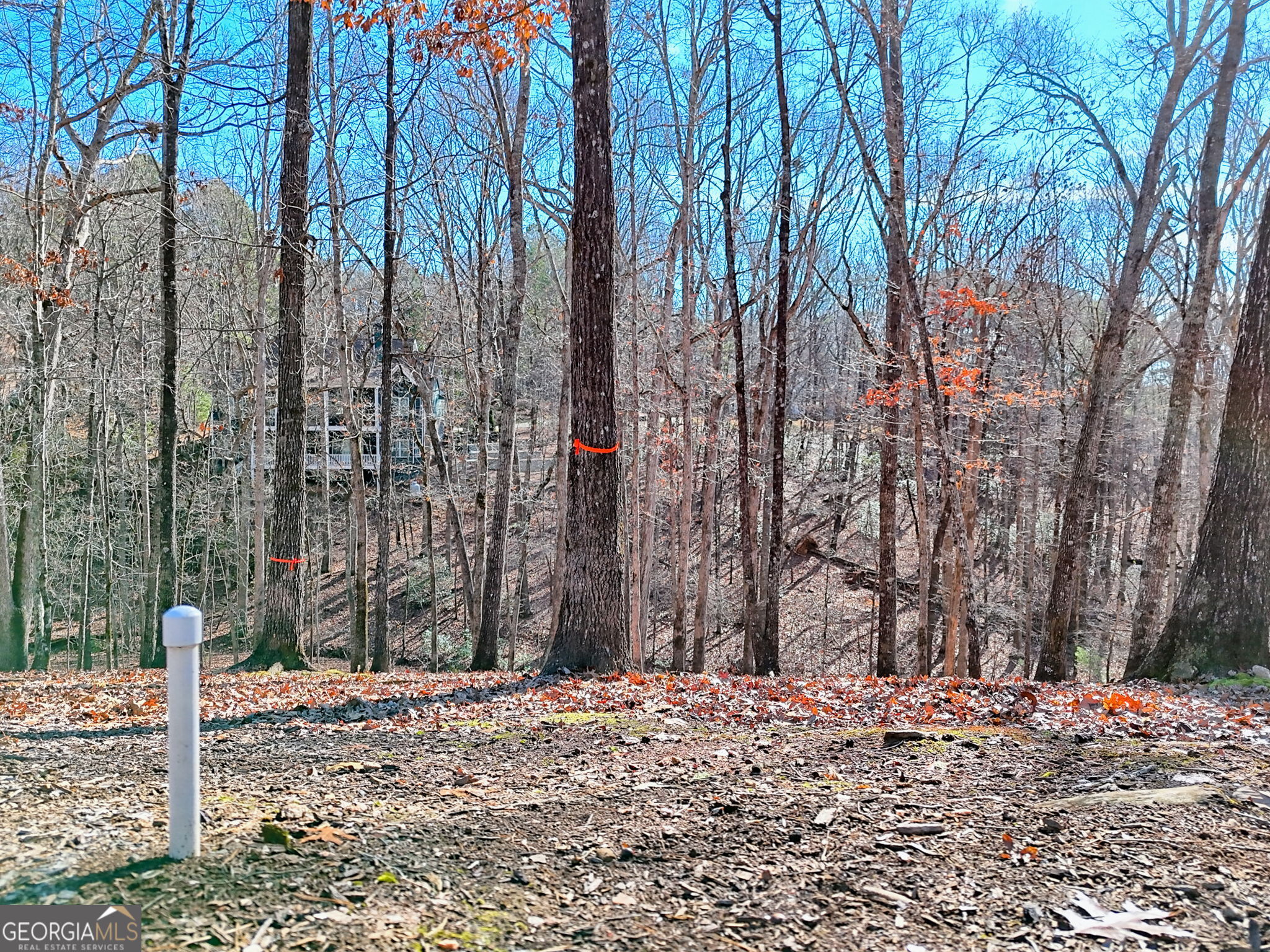 0 Rome Beauty Lane, Unit 1106 Clarkesville, GA 30523 - Photo 4 of 17 a wooden bench sitting in front of a building