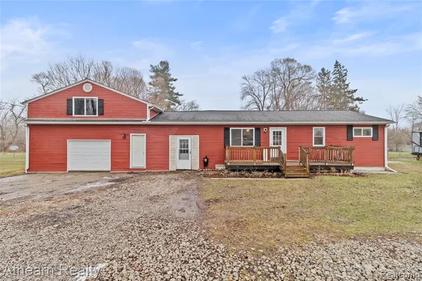 $229,900 | 3053 Eastgate Street, Burton, MI 48519