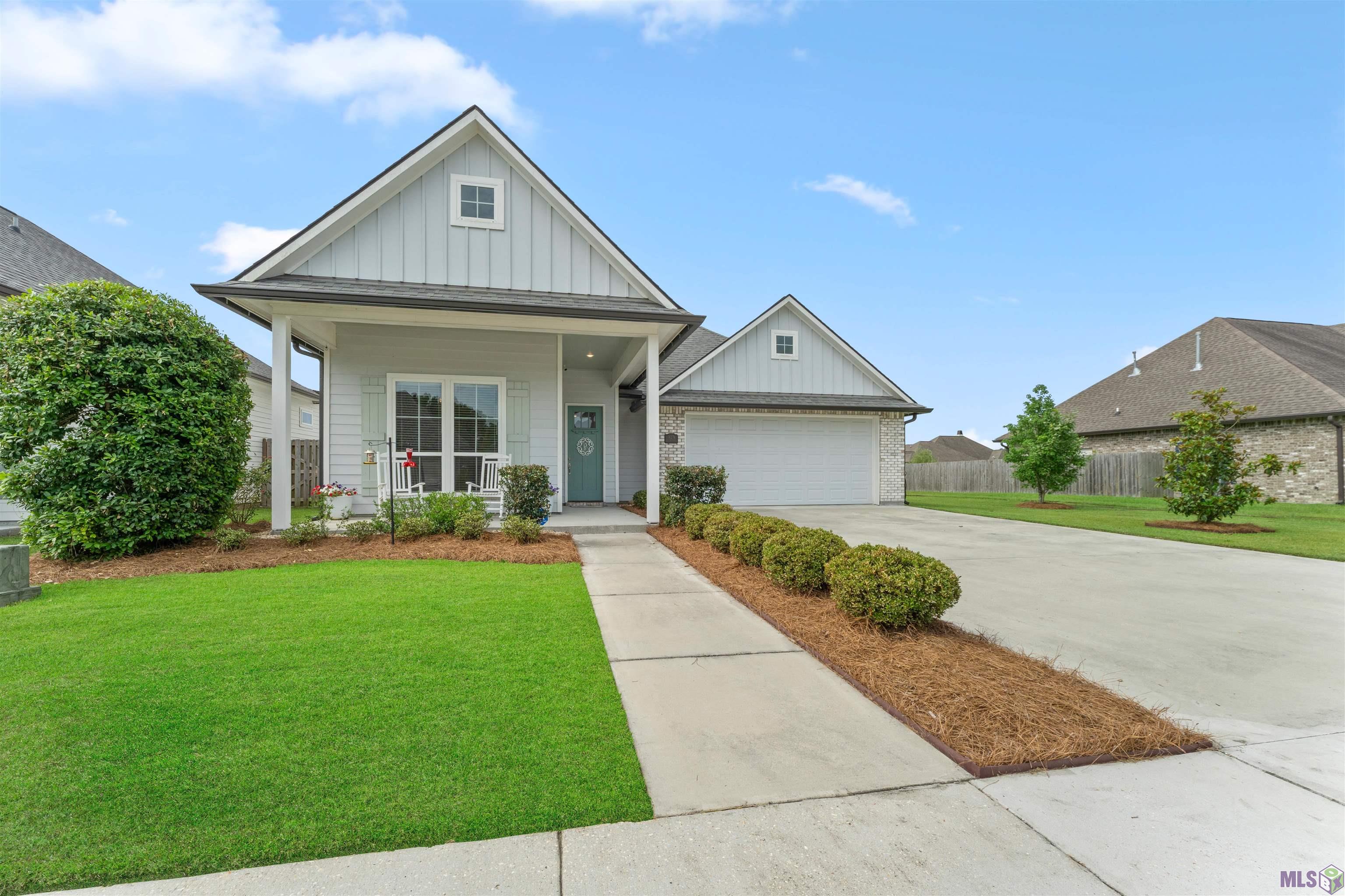 14276 Black Ridge Avenue Baton Rouge, LA 70818 - Photo 2 of 25