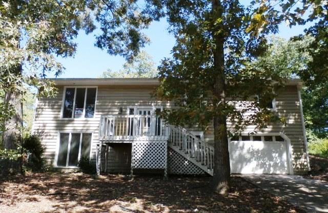 2009 Dallas Lake Road Soddy-Daisy, TN 37379 - Photo 1 of 8 1