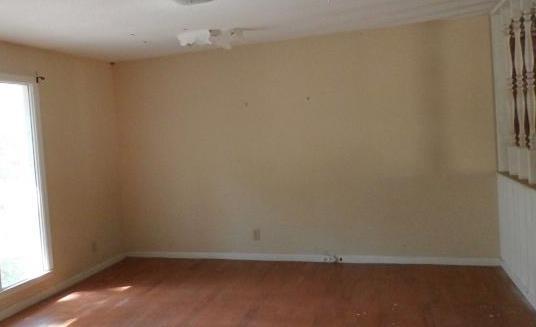 2009 Dallas Lake Road Soddy-Daisy, TN 37379 - Photo 2 of 8 3