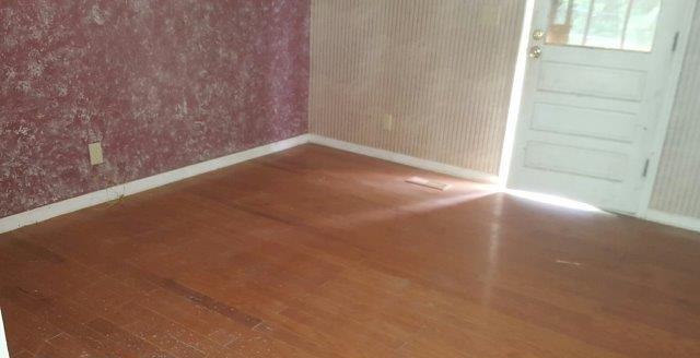 2009 Dallas Lake Road Soddy-Daisy, TN 37379 - Photo 6 of 8 9