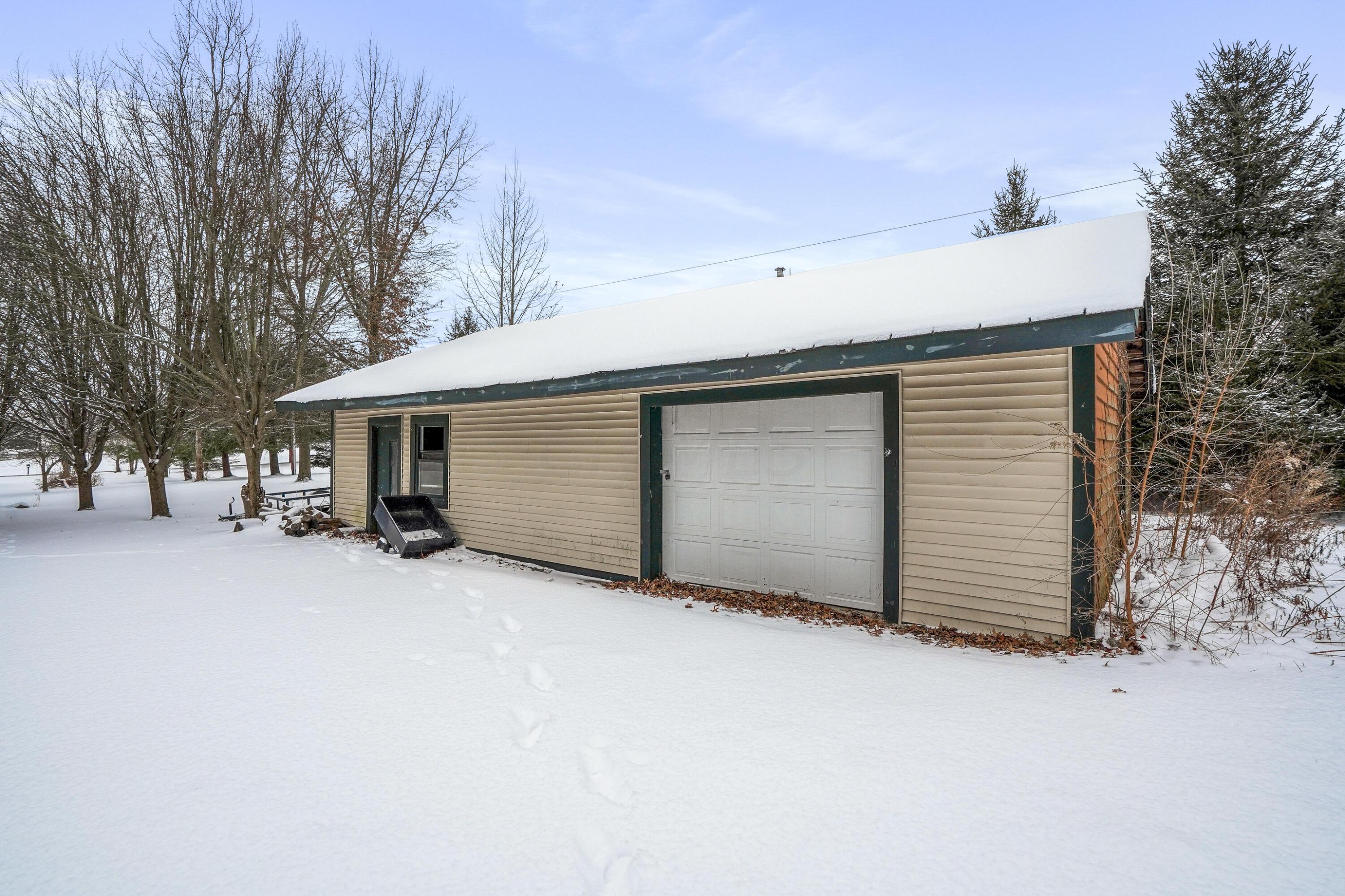 3999 Gilbert Road Centerburg, OH 43011 - Photo 42 of 58 73-print-DSC01620