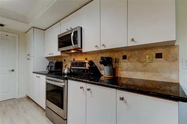 $789,000 | 4969 Kilkenney Way, Oldsmar, FL 34677