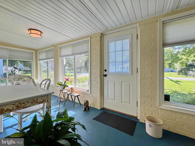 $260,000 | 18117 Piedmont Drive, Cobb Island, MD 20625