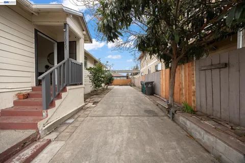 $549,000 | 10306 Pippin Street, Oakland, CA 94603