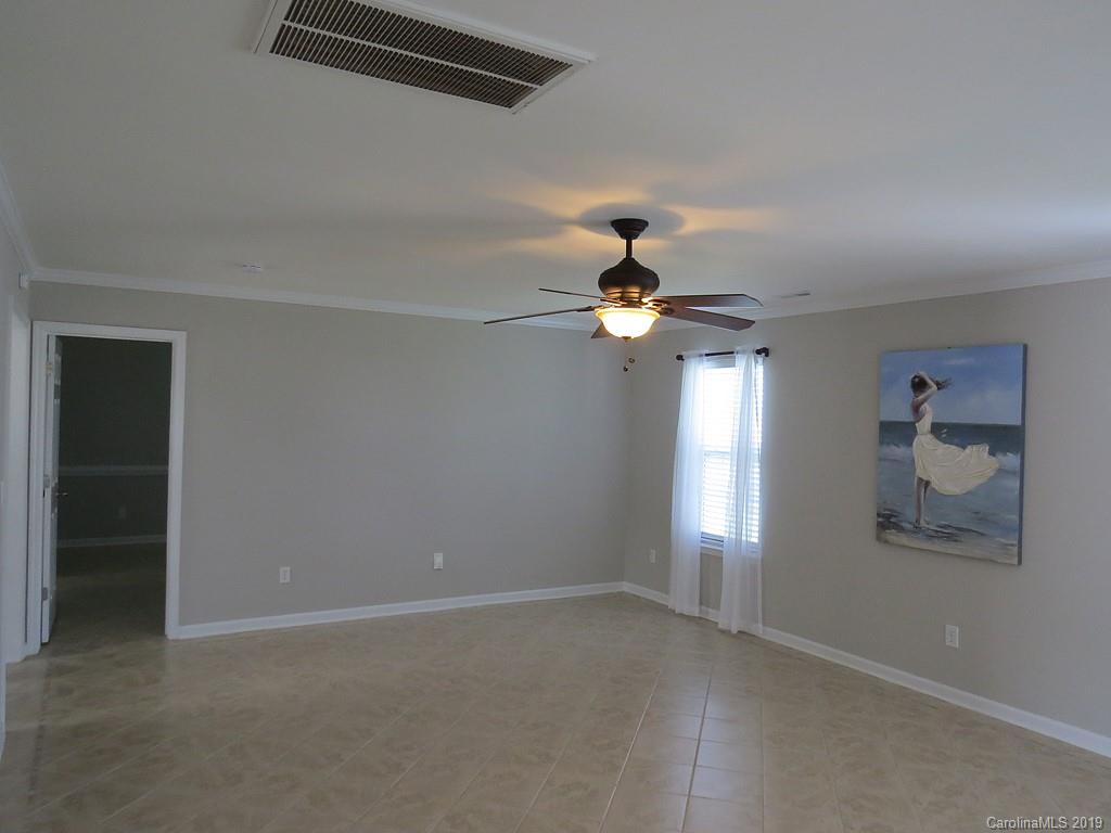 4458 Mariannes Ridge Road, Unit 87 Charlotte, NC 28273 - Photo 4 of 12 Gallery Image 4