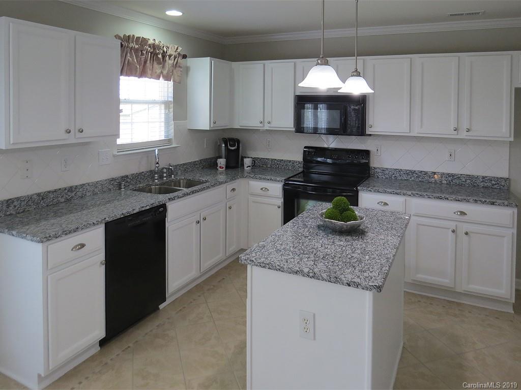4458 Mariannes Ridge Road, Unit 87 Charlotte, NC 28273 - Photo 5 of 12 Gallery Image 5