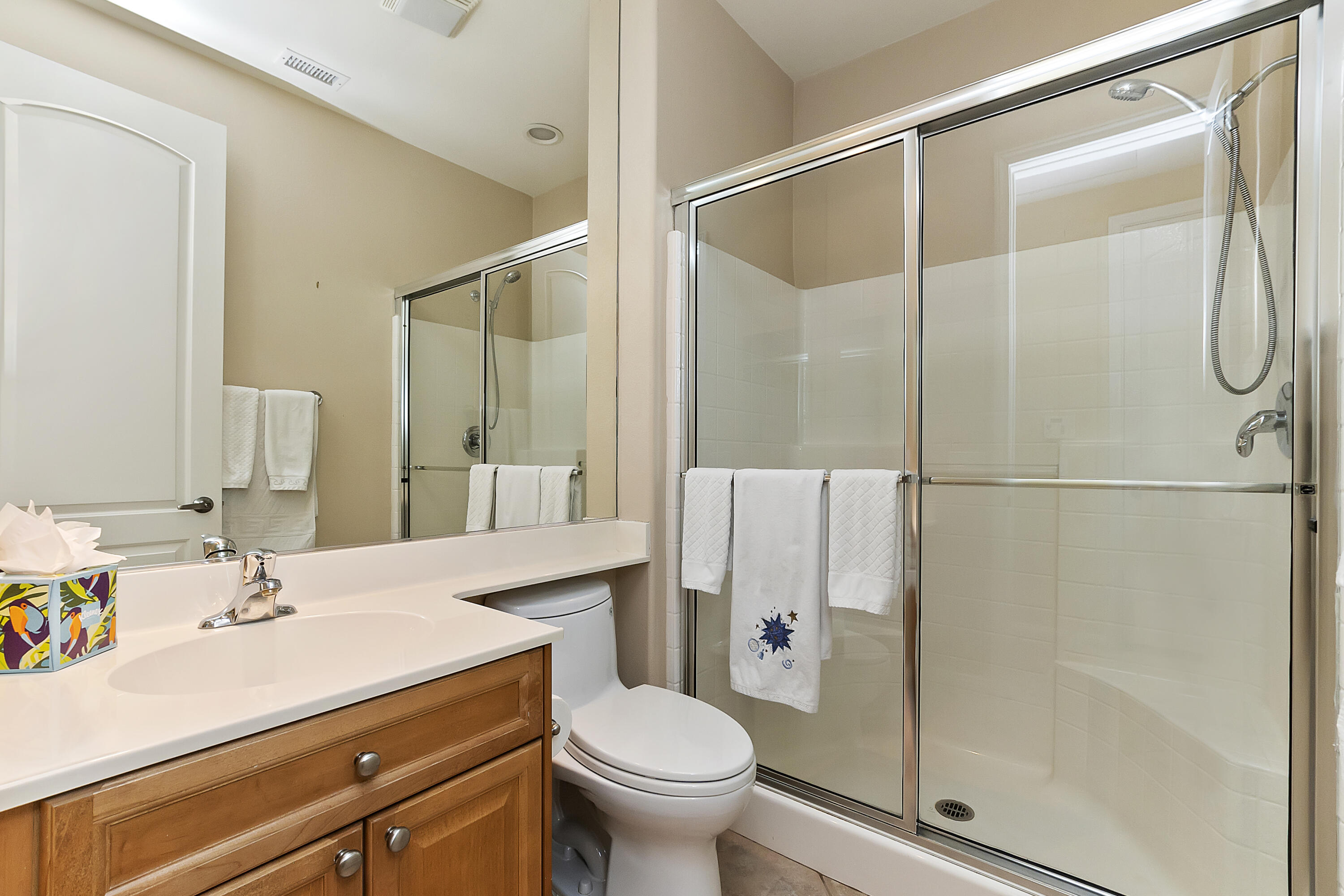 198 Via San Lucia Rancho Mirage, CA 92270 - Photo 25 of 43 2nd Master Bath