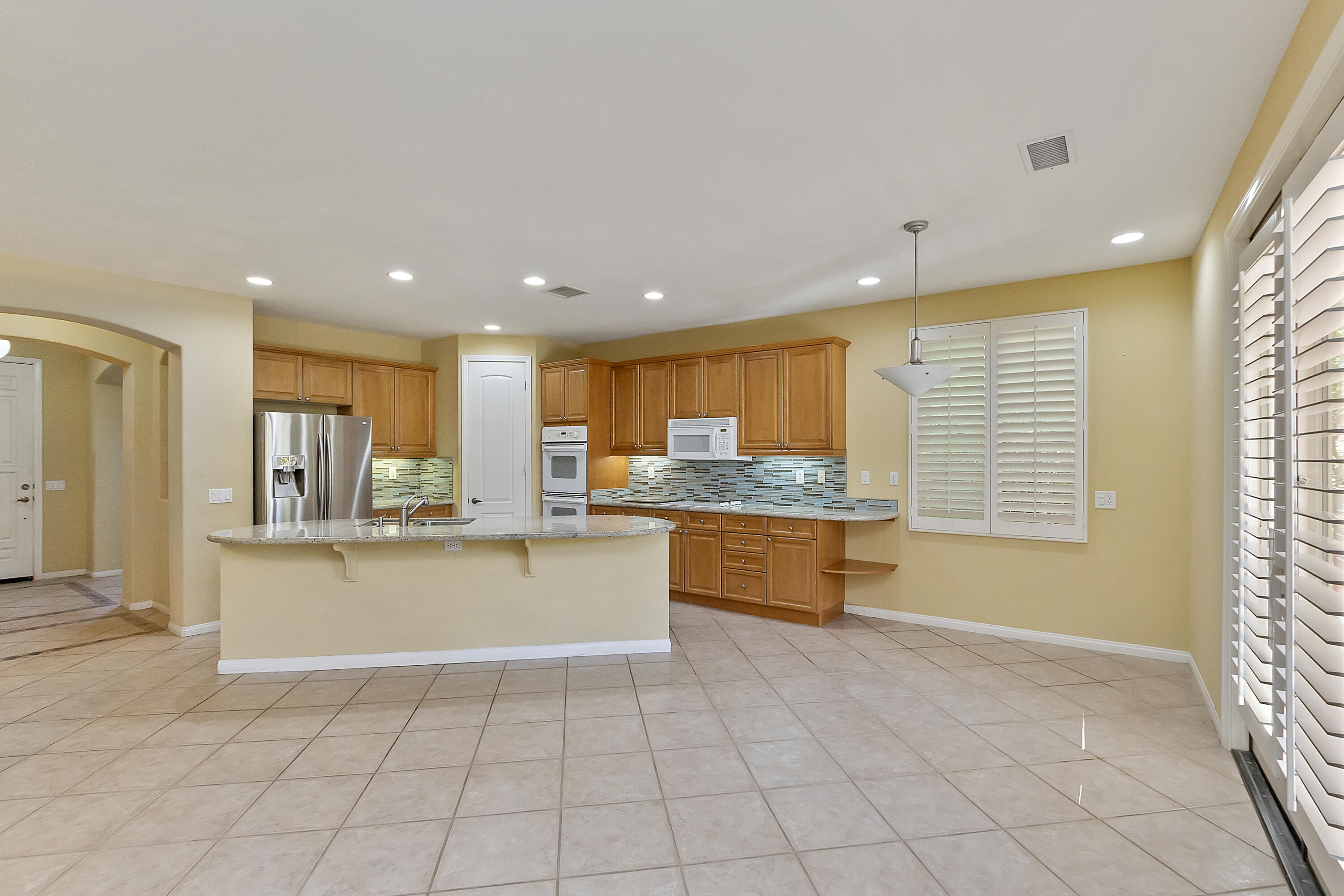 198 Via San Lucia Rancho Mirage, CA 92270 - Photo 10 of 43 Kitchen & Dining